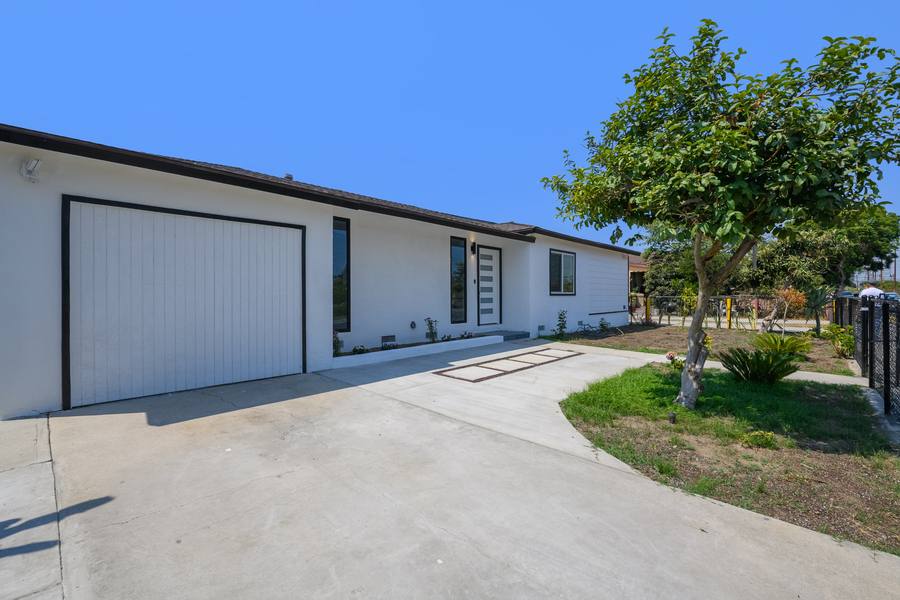House for rent at 6557 Darwell Ave, Bell Gardens, CA 90201