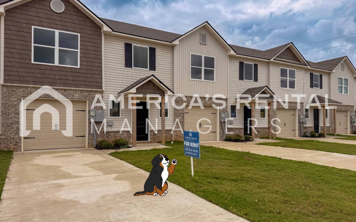 Townhouse for rent at 105 River Grass Dr, Lincoln, AL 35096