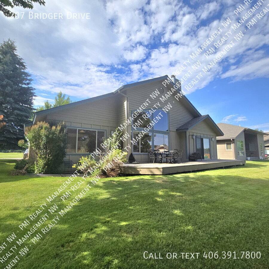 House for rent at 207 Bridger Dr, Bigfork, MT 59911