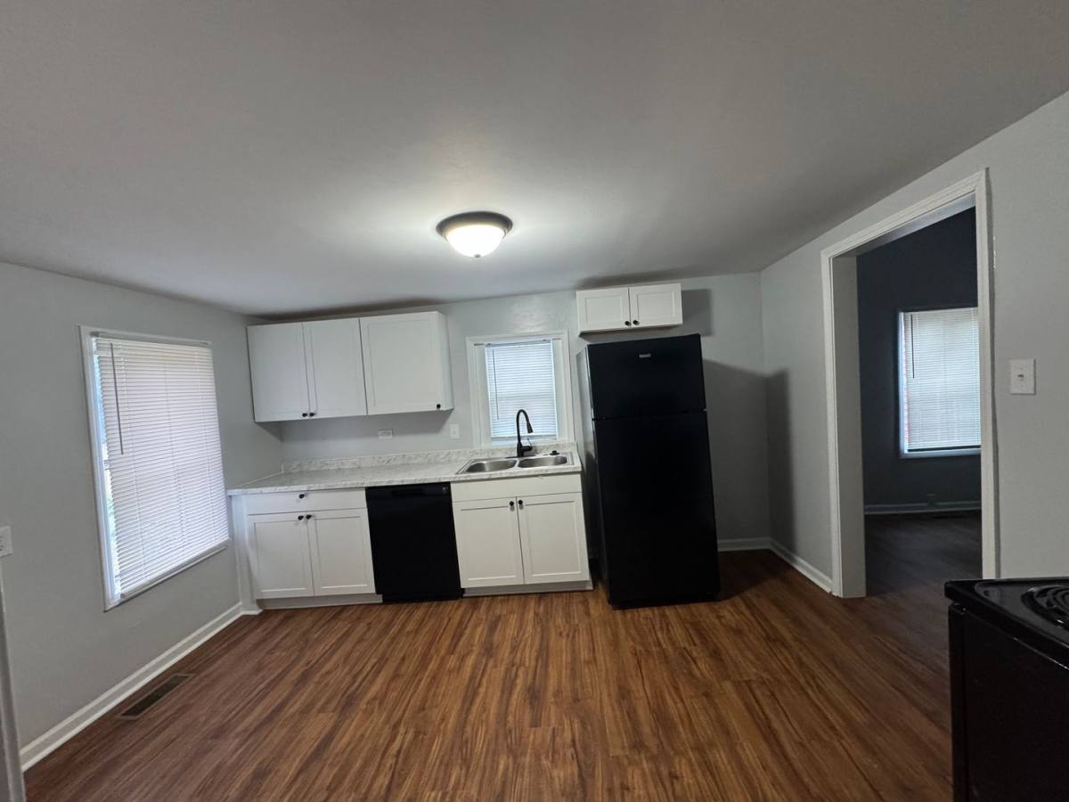 House for rent at 122 NE Fourteenth St, Winston Salem, NC 27105