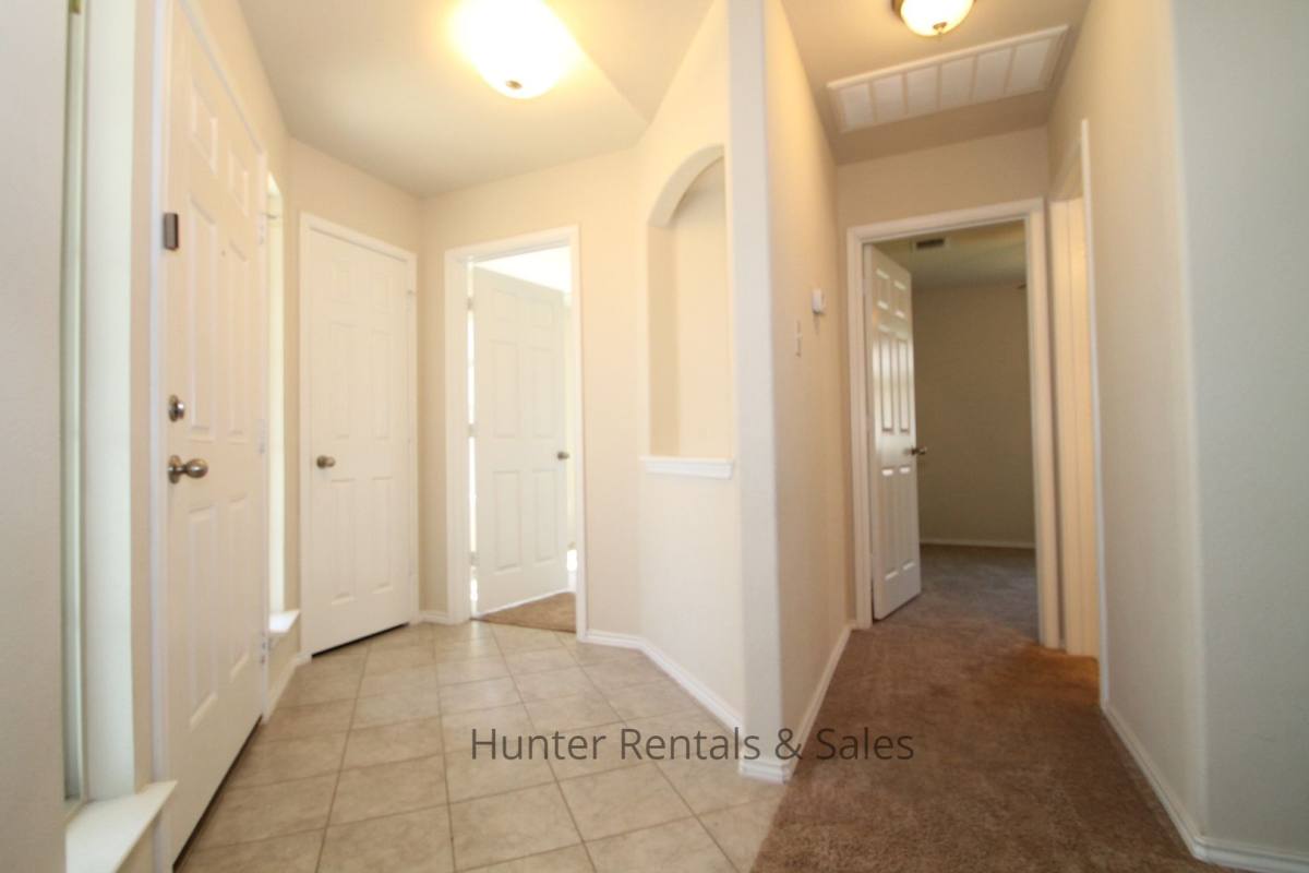 House for rent at 4809 Mohawk Dr, Killeen, TX 76549