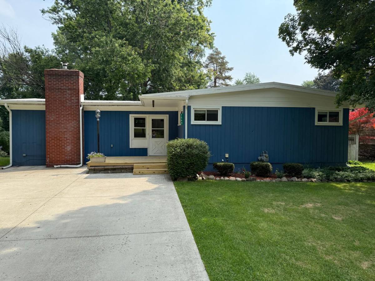 House for rent at 7564 3rd St, Dexter, MI 48130