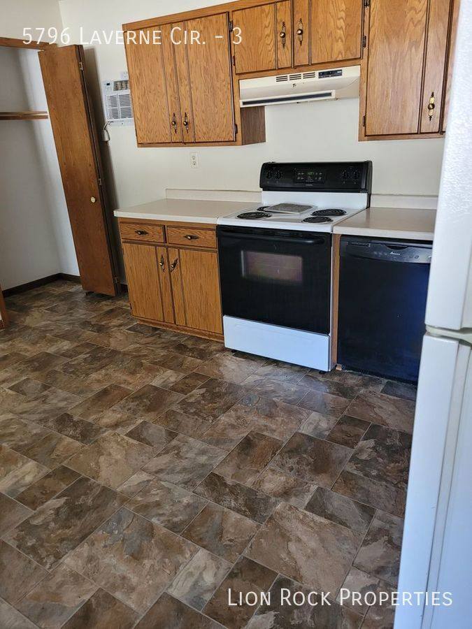 Apartment for rent at 5796 Laverne Circle #3, Baxter, MN 56425