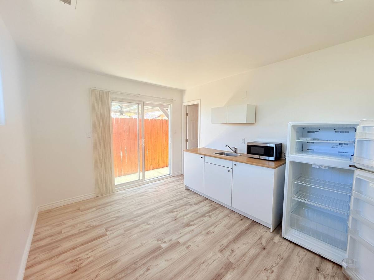 Apartment for rent at 424 S B St, Lompoc, CA 93436