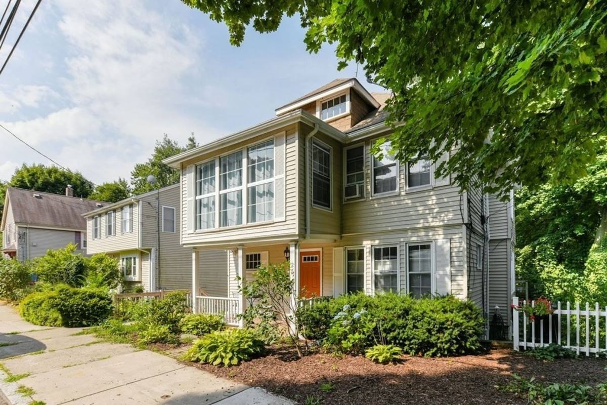 Condo for rent at 25 Pinedale Rd #32, Roslindale, MA 02131