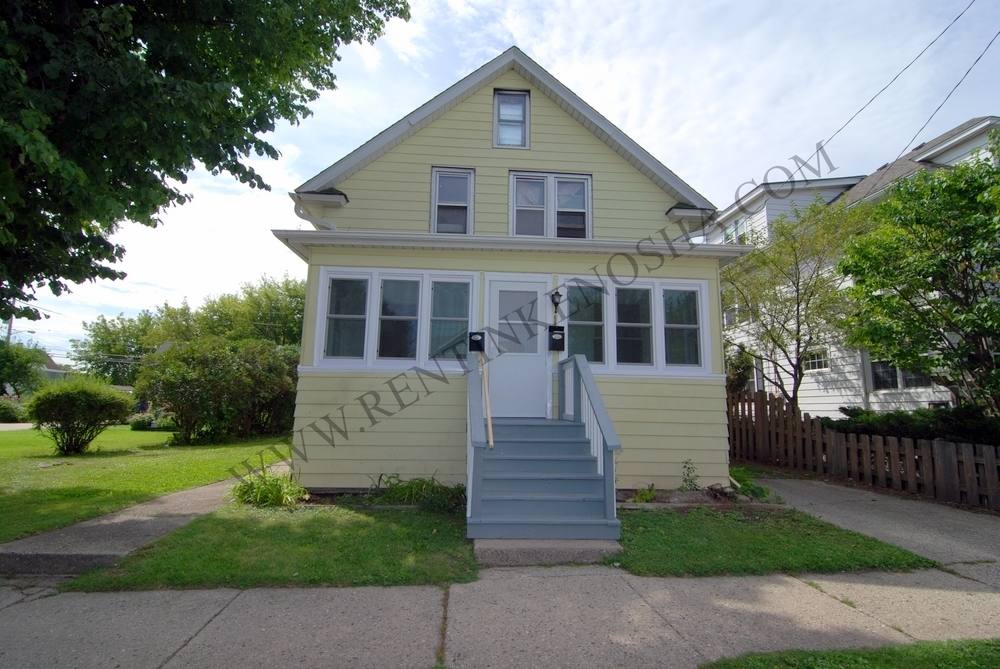 Apartment for rent at 4812 25th Ave, Kenosha, WI 53140
