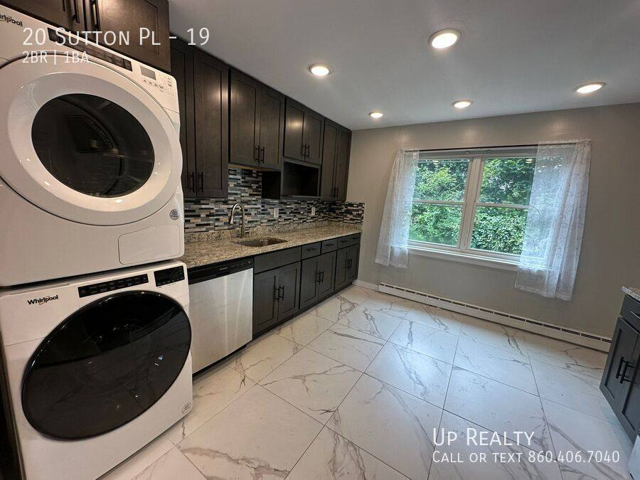 Apartment for rent at 20 Sutton Place #19, Groton, CT 06340