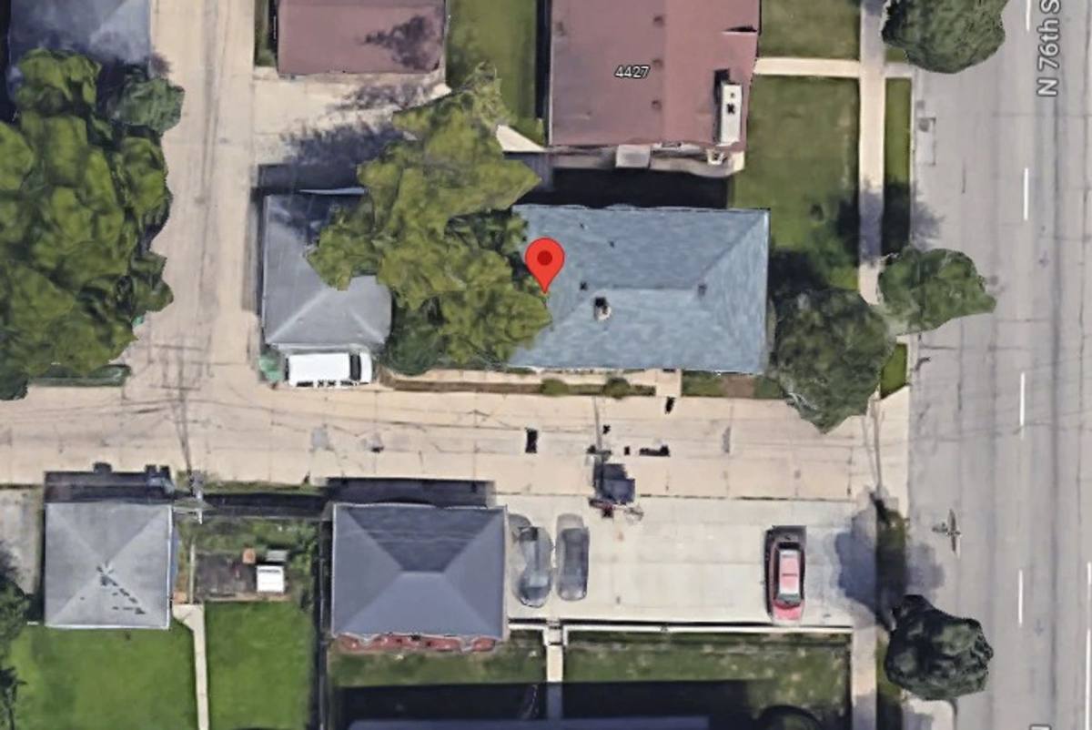 Apartment for rent at 4421-23 N 76th St, Milwaukee, WI 53218