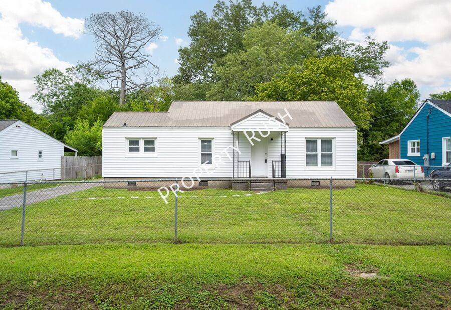 House for rent at 169 Everglades Blvd, Rossville, GA 30741