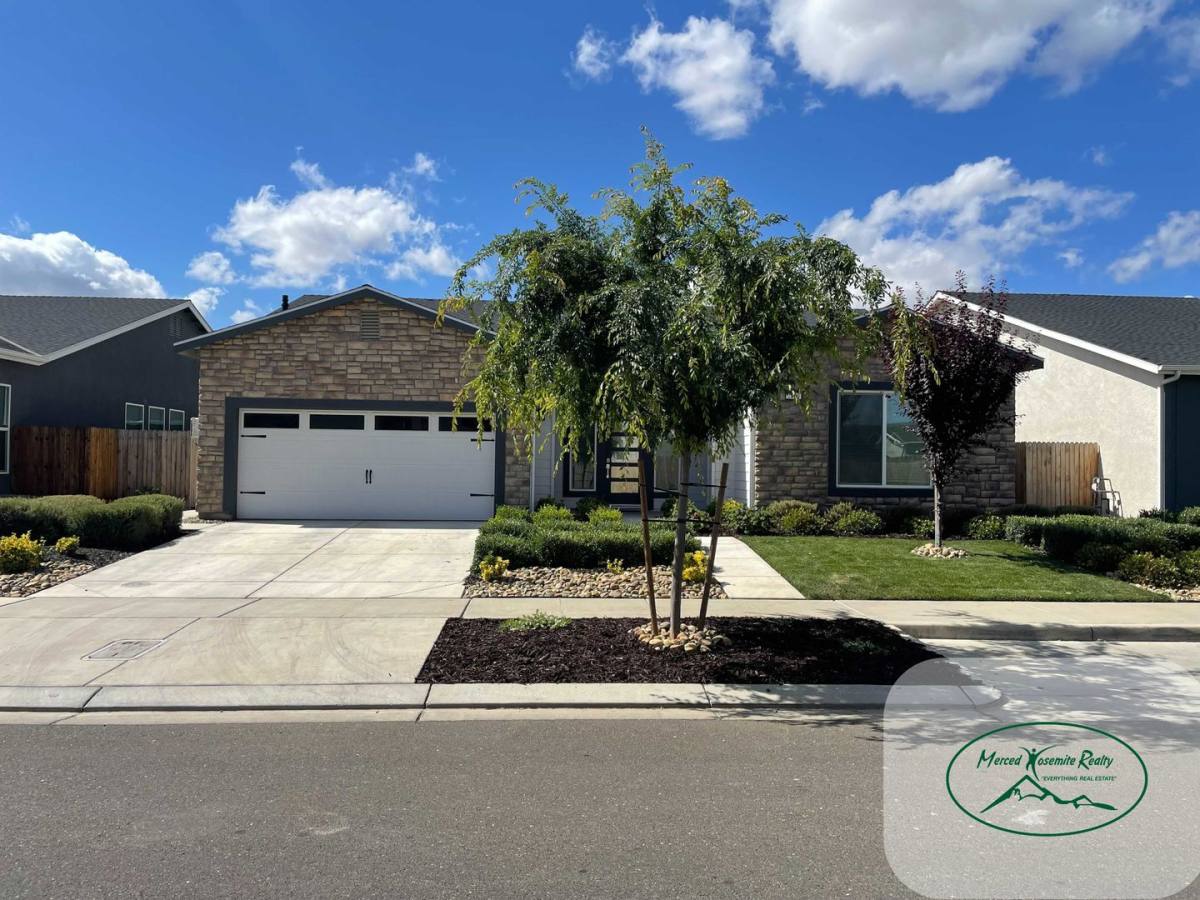 House for rent at 2320 Aviles Dr, Merced, CA 95340
