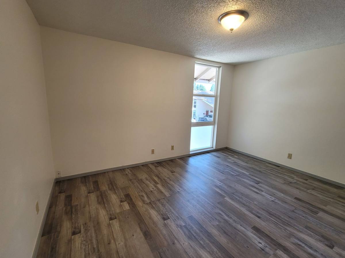 Townhouse for rent at 55 Corliss Lane, Eugene, OR 97404