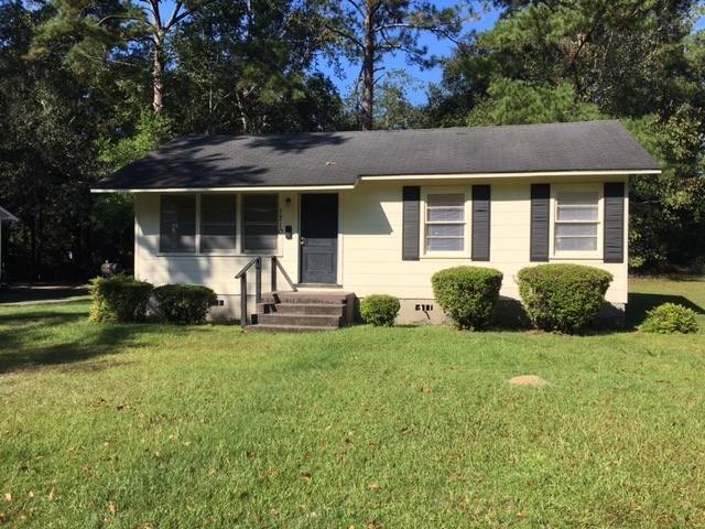 House for rent at 1710 Clover Dr, Valdosta, GA 31602