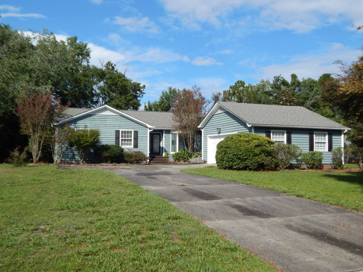 House for rent at 377 Semmes Dr, Wilmington, NC 28412