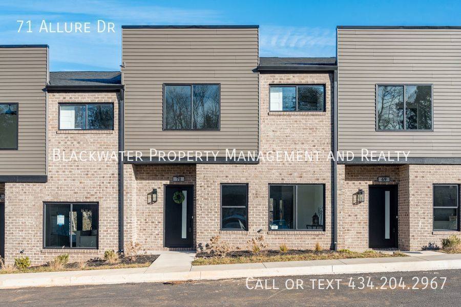 Townhouse for rent at 71 Allure Dr, Rustburg, VA 24588