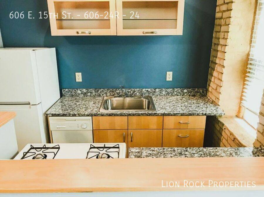 Apartment for rent at 606 E 15th St #24R, Minneapolis, MN 55404