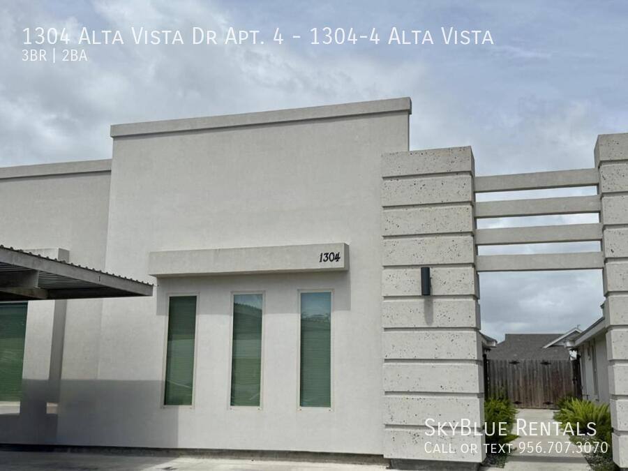 Apartment for rent at 1304 Alta Vista Dr #4, Weslaco, TX 78596