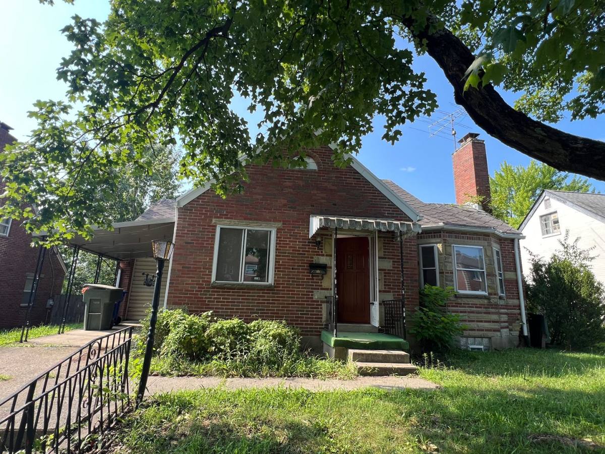 House for rent at 228 Ryburn Ave, Dayton, OH 45405