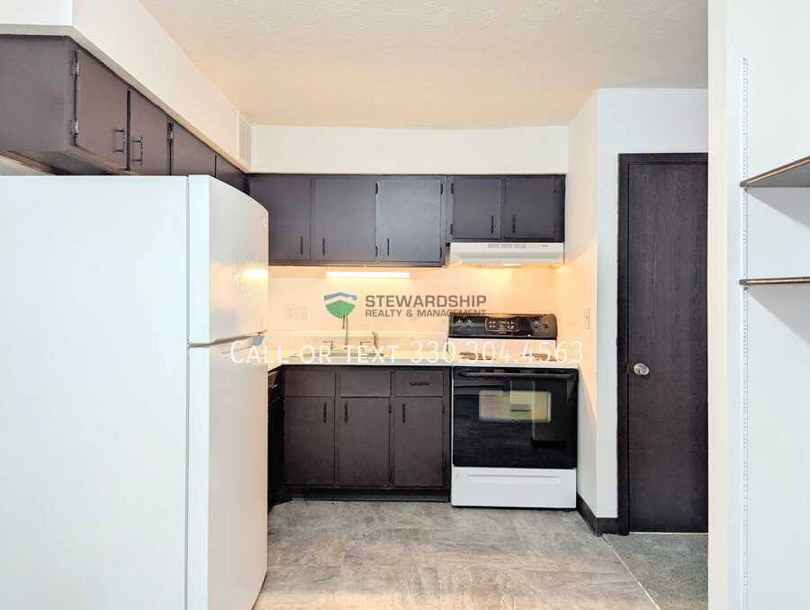 Townhouse for rent at 310 Engadine Court SW #A7, Sugarcreek, OH 44681