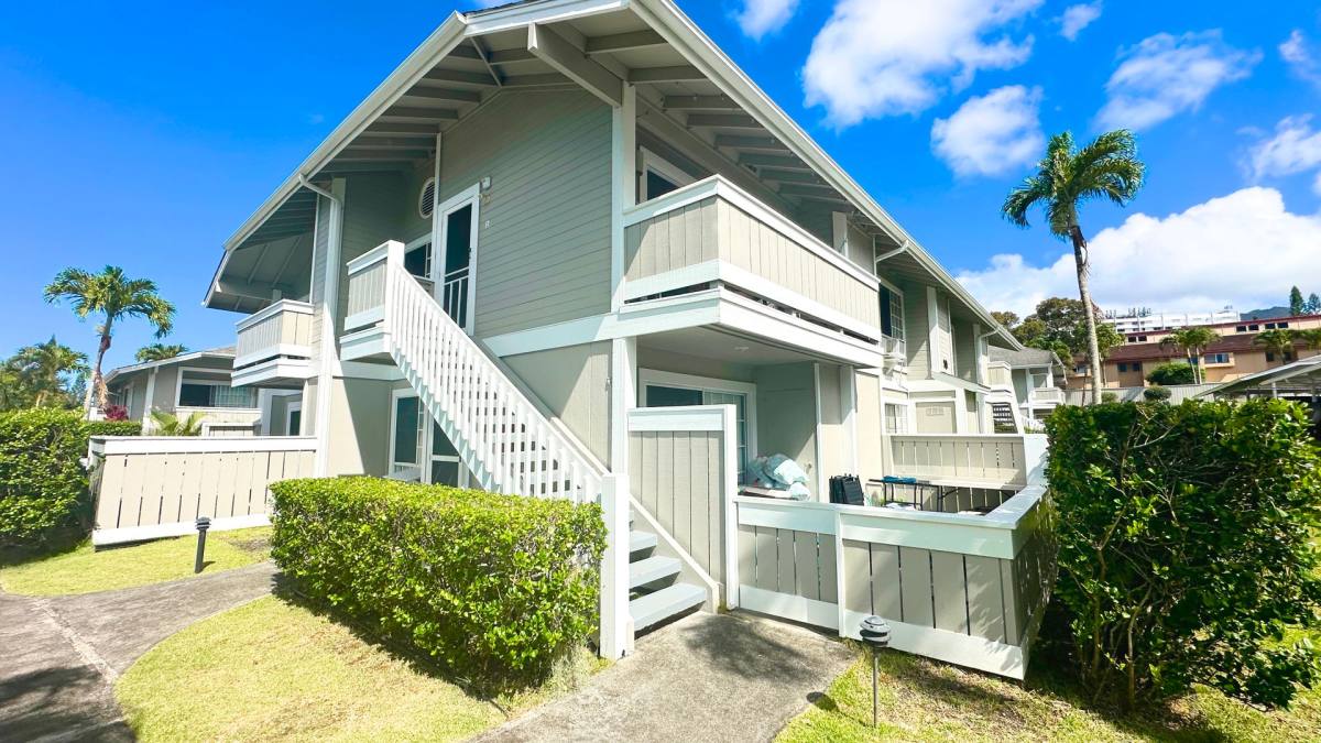 Townhouse for rent at 46-1058 Emepela Way, Kaneohe, HI 96744