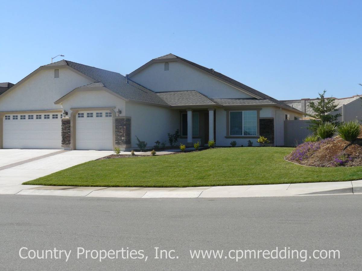 House for rent at 498 River Park, Redding, CA 96003