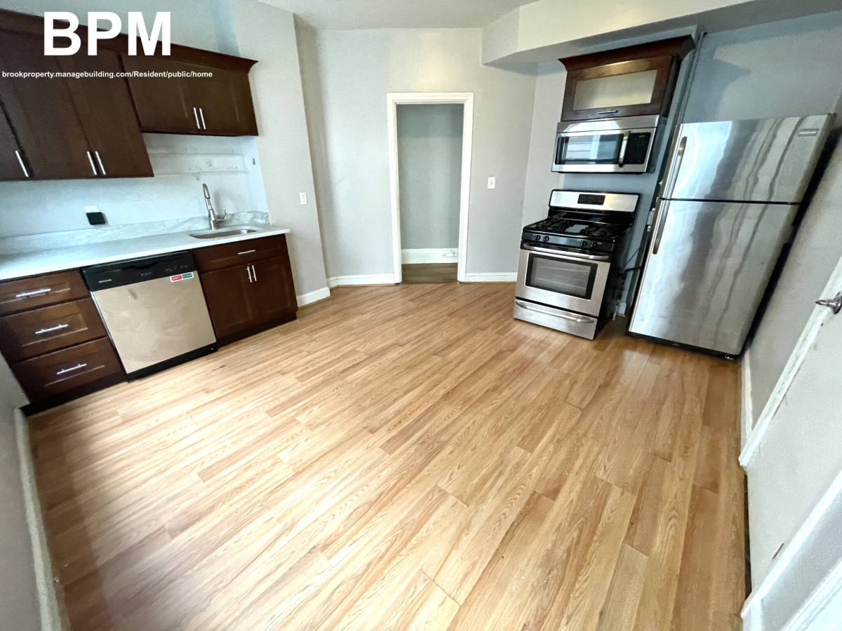 House for rent at 7 Greenmount St #2, Dorchester, MA 02125