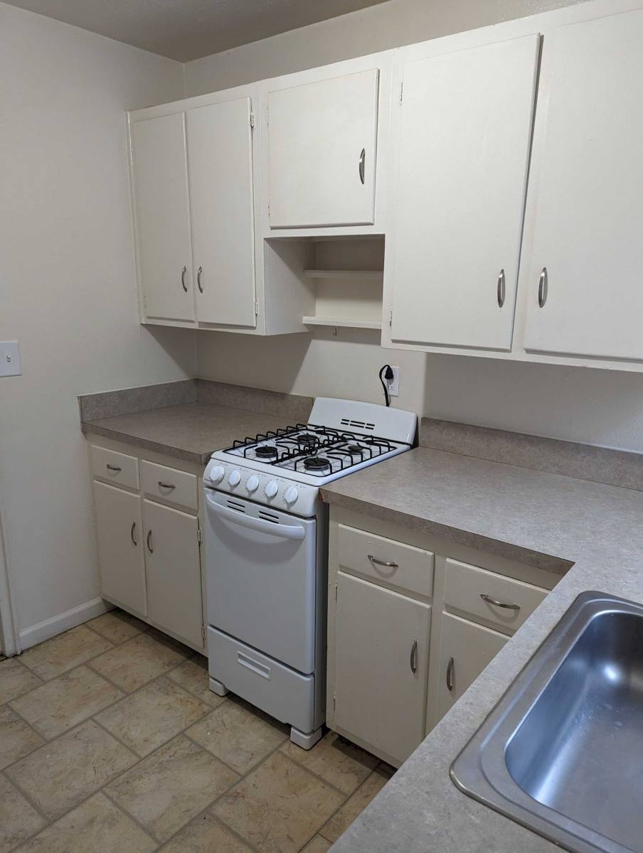 Apartment for rent at 607 Robinson St, Syracuse, NY 13206