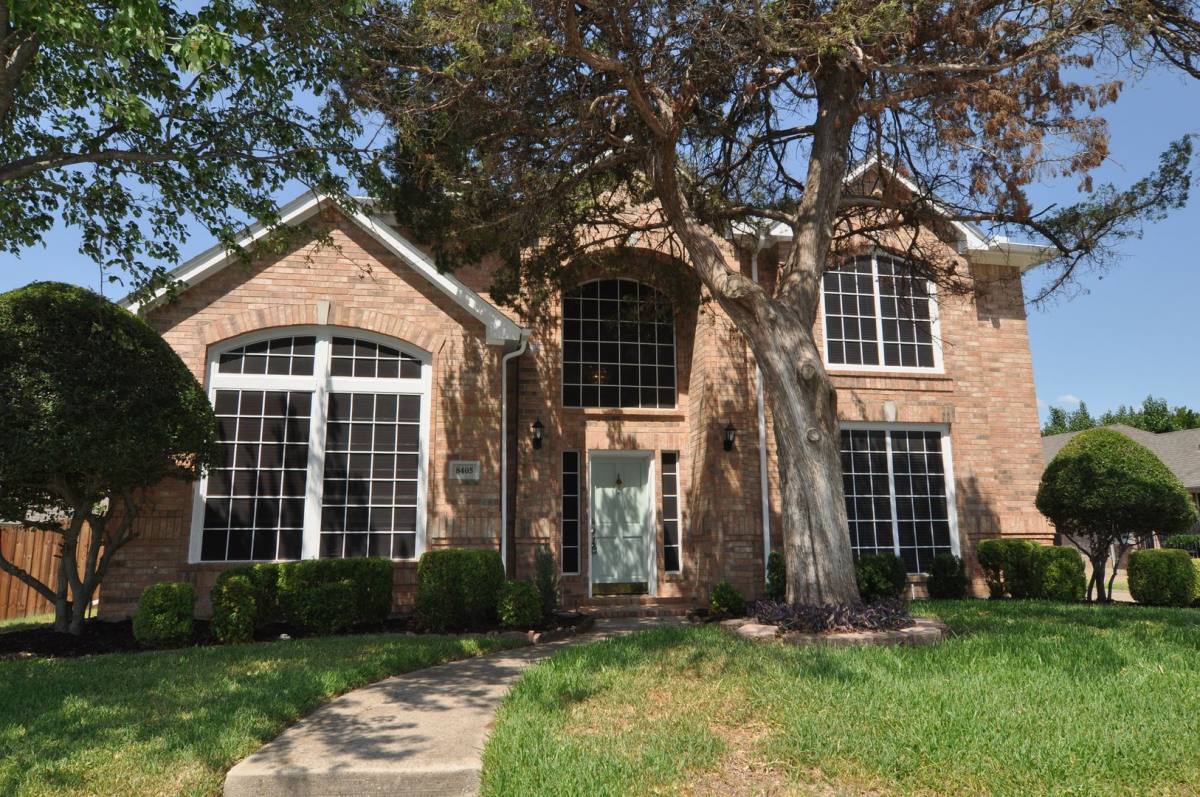 House for rent at 8405 Worthshire Dr, North Richland Hills, TX 76182