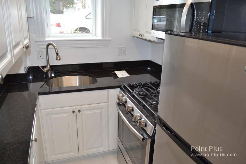 Apartment for rent at 21 Wendell St #11, Cambridge, MA 02138