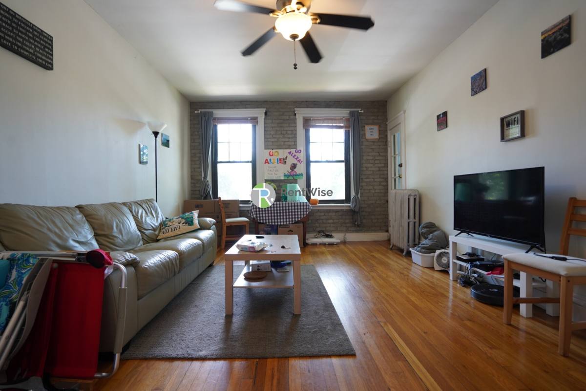Apartment for rent at 1758 Commonwealth Ave #8, Brighton, MA 02135
