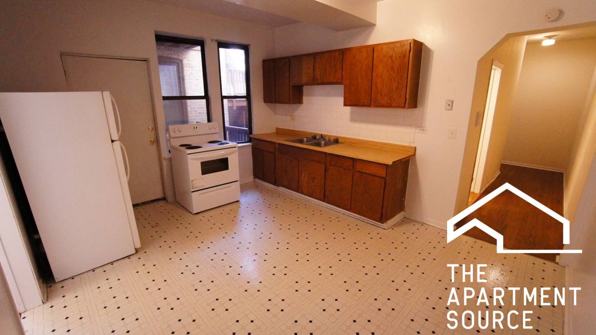 Apartment for rent at 3149 W Medill Ave #2, Chicago, IL 60647