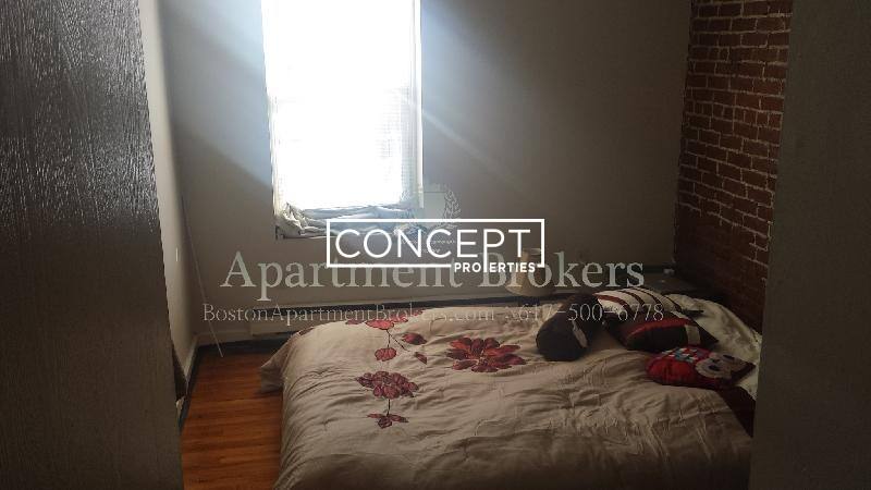 Apartment for rent at 896 Huntington Ave #5, Boston, MA 02115