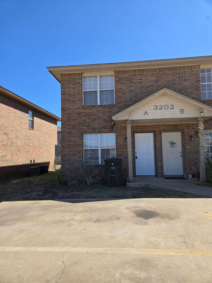 Townhouse for rent at 3202 Hereford Lane, Killeen, TX 76542