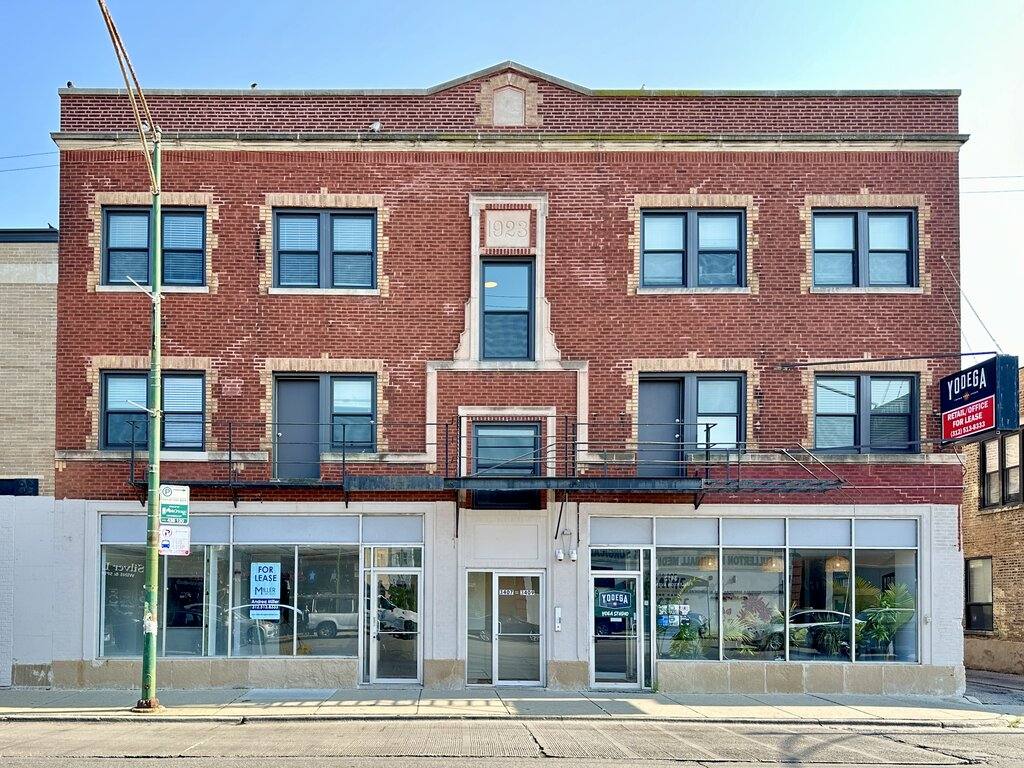 Apartment for rent at 3407 Fullerton #C4, Chicago, IL 60647