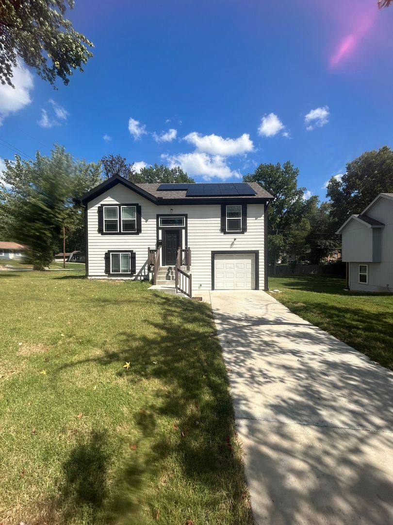 House for rent at 6701 Ralston Ave, Kansas City, MO 64133
