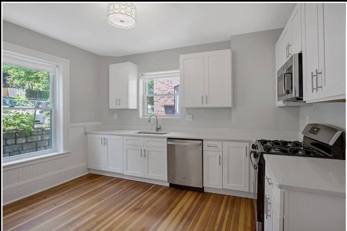 Apartment for rent at 116 Winthrop Rd #3, Brookline, MA 02445