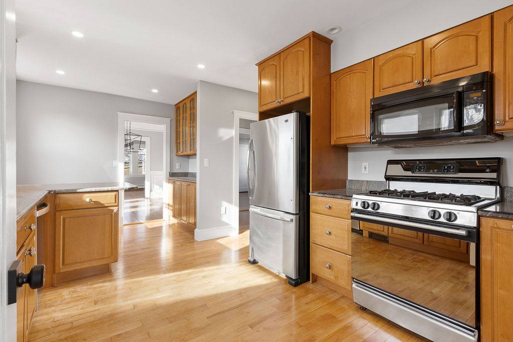 House for rent at 17 George St, Watertown, MA 02472