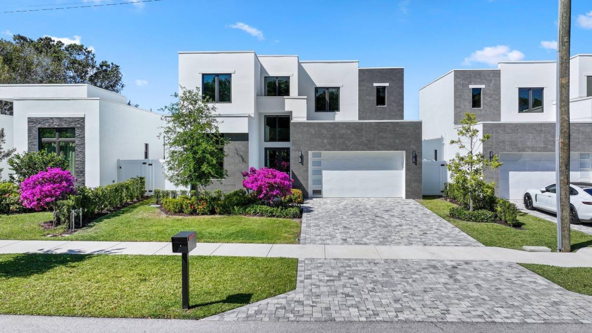 House for rent at 655 Kingsbridge St, Boca Raton, FL 33487