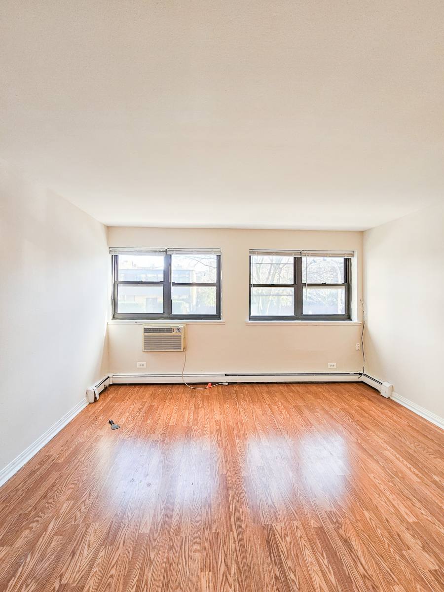 606 W Cornelia #583, Chicago, IL 60657