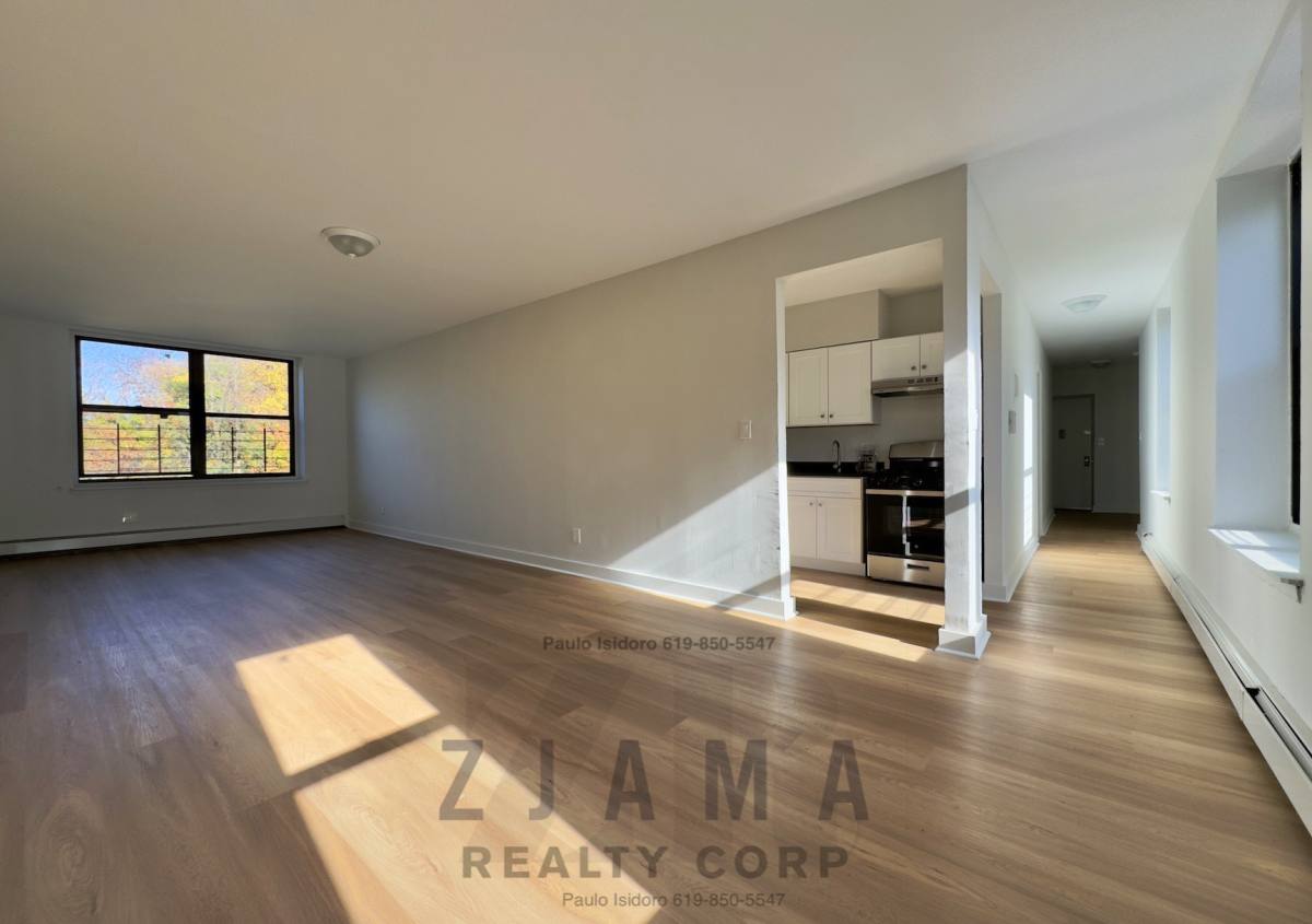 Apartment for rent at 152 Parkside Ave #4G, Brooklyn, NY 11226