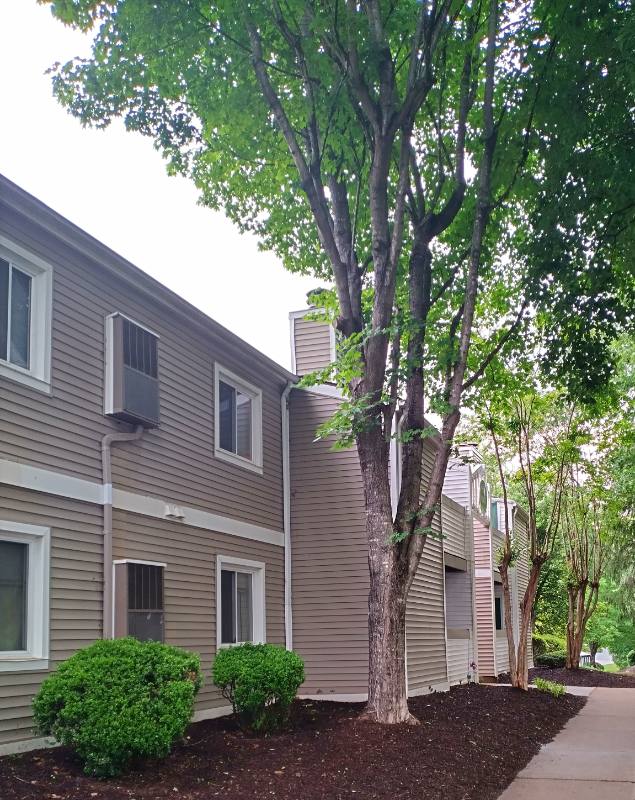 Apartment for rent at 600 Reusens Rd, Lynchburg, VA 24503