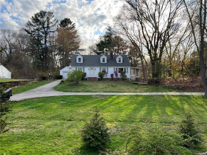 House for rent at 275 Eddie Dowling Highway, North Smithfield, RI 02896