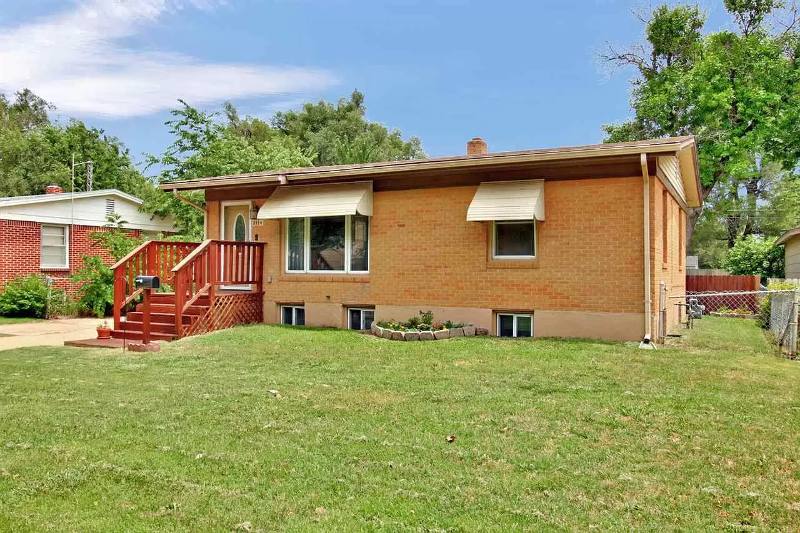 House for rent at 2114 S Glenn, Wichita, KS 67217