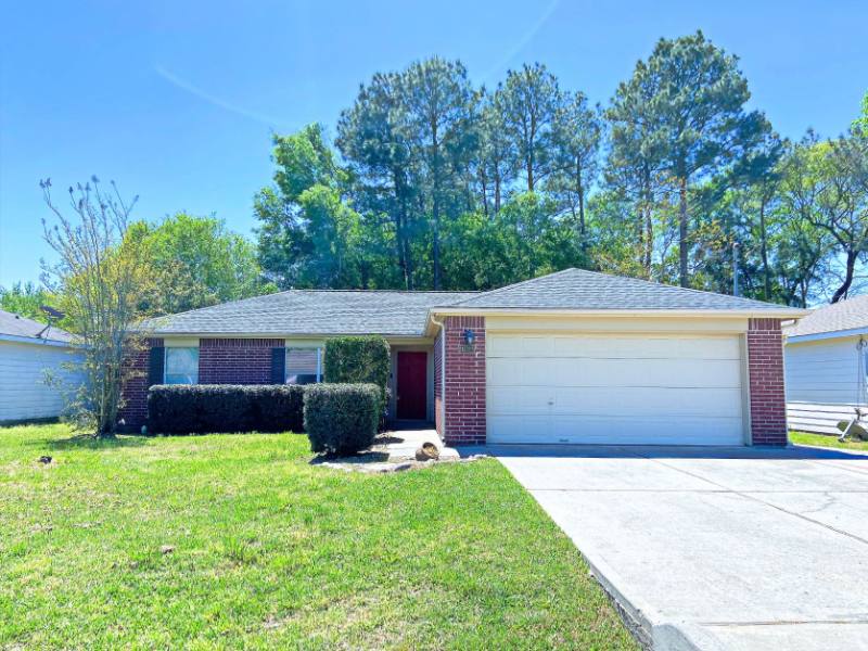 House for rent at 16318 Long Valley Court, Conroe, TX 77302