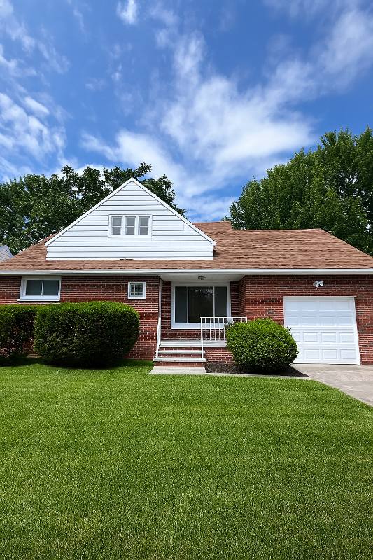 House for rent at 18205 Dalewood Ave, Maple Heights, OH 44137