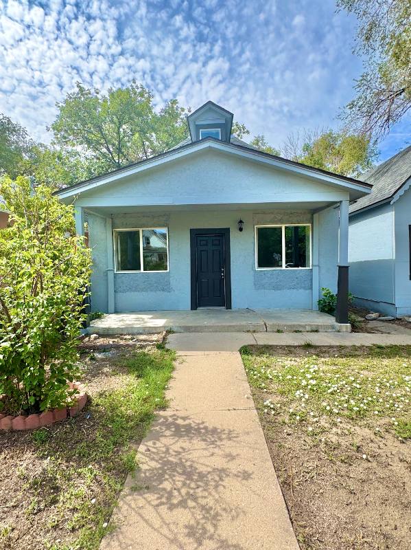 House for rent at 908 W 13th St, Pueblo, CO 81003