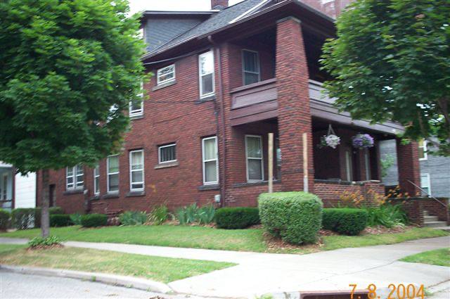 Apartment for rent at 232 Sassafras St #1, Erie, PA 16507