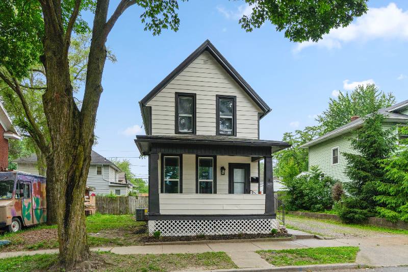 House for rent at 1409 Oakland St, Fort Wayne, IN 46809