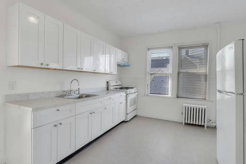 Apartment for rent at 649 New Jersey Ave #2, Lyndhurst, NJ 07071