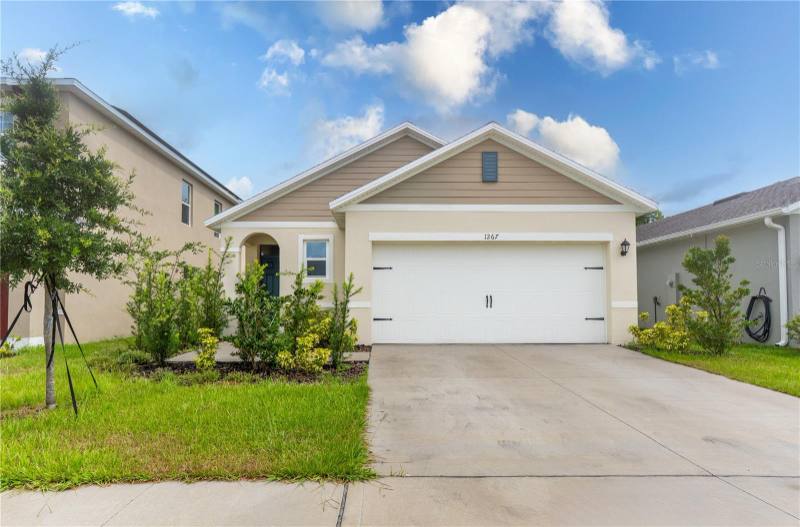 House for rent at 1267 Berry Lane, Davenport, FL 33837
