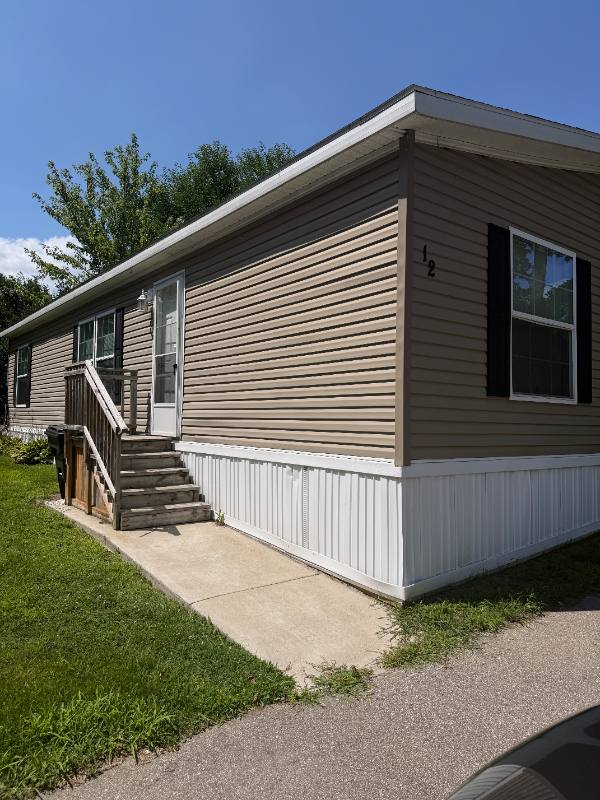 House for rent at 12 Dunlap Circle #12, Oxford, MI 48371